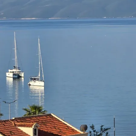Ela Apartament's Avlonya