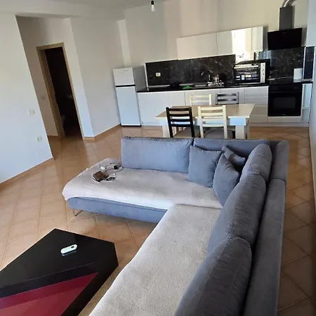 Daniela Apartament アパート *